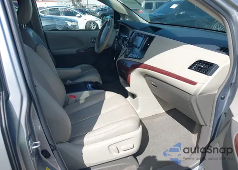 2012 Toyota Sienna Xle V6 8 Passenger из США, поврежденный, VIN 5TDYK3DC7CS273585